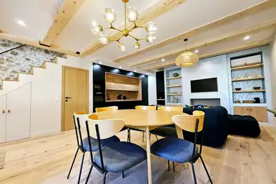 Image de Le Dotec Méditerranéen - Triplex dans le Vieil Antibes