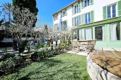Image de Le Petit Four Jardin - Dans le vieil Antibes