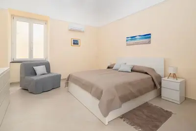 Nocillo - De Vivo Realty