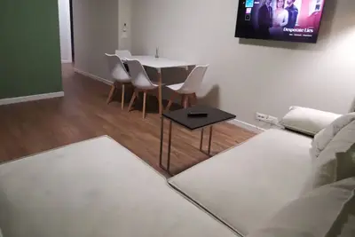 Image de Central/2 Bedrooms/KingBed/Balcony/FullKitchen