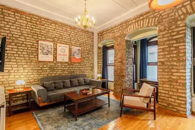 Image de Elegant & Artsy 1br • Galata’s Hidden Gem/Ac/Walk everywhere