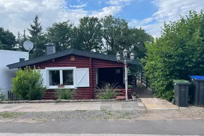 Image de Nideggen's Schwedenhaus, right next to the forest with great hiking trails and a fireplace.