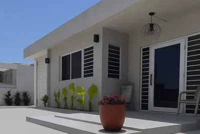 Image de 3-bedroom house with Wifi available pool, 2 bathrooms, kitchen. for 6 people