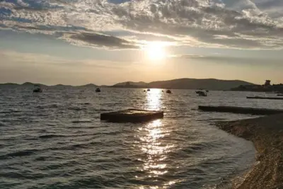 Image de Modern Beachfront Apartments near Šibenik - One Bedroom Apartment with Balcony and Sea View