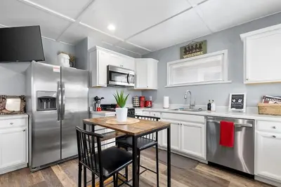 Image de The Horseshoe Hideaway - Rodeo Themed & 1/2 mile walk to Whiskey Row!