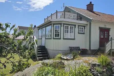 Image de West Coast house 50m from the harbor in Edshultshall | Se09108