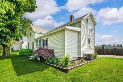 Image de Family-Friendly Wine Country Getaway w/ Hot Tub