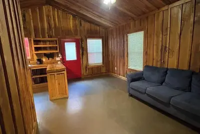 Image de Charming 2-bedroom cabin in peaceful Malakoff on the lake with Ac