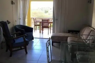 Image de Yellow apartments A