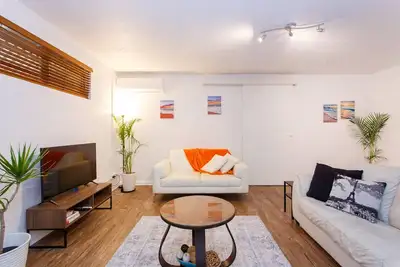 Image de Bicton by the Bay – Close to Fremantle & River