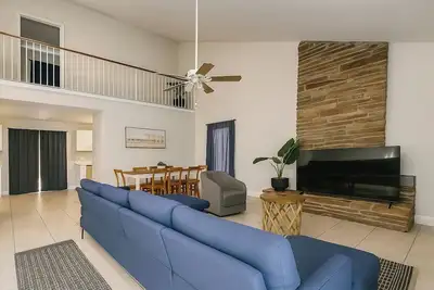 Image de Modern 3br Retreat w/ Pool, Patio and Game Room