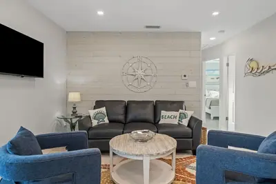 Image de 2 bedroom, walk to beach-bikes-kayaks-grill-picnic-hot outdoor shower-beach gear