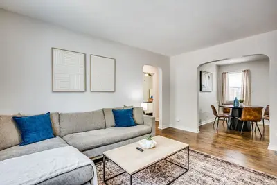 Image de Walk to Wesley Hospital - Pickle Ball & Bikes!