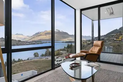 Image de Breathtaking View of Queenstown!