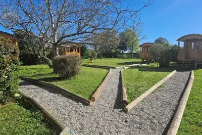 Image de Maison de maitre + 4 roulottes gite, chambre d'hôte entre Toulouse et Montauban