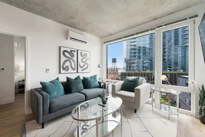 Image de Premium Urban 4br - Perfect Mix of Comfort & Location