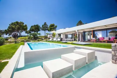 Image de Villa 180 With 5 Bedroom In Ibiza  Spain