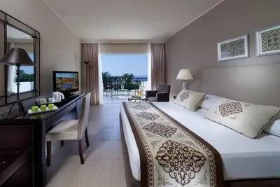 Image de Sharm Cliff Resort | 3-Room Stay w/ Pools, Spa, Diving & Family Activities