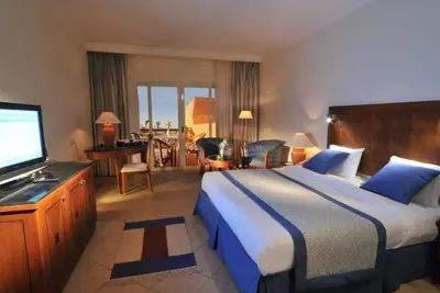 Image de Snorkel & Sunbathe l 4-Room Pool View, Red Sea Stay w/ Beach, Pools & Kids Club