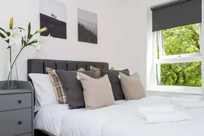 Image de 2 Bedroom Apartment-Free Parking-by Holiday Homes