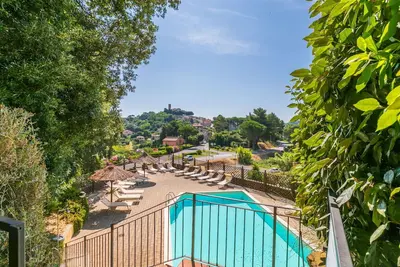 Image de Agréable appartement pour 4 personnes avec piscine, Wifi, climatisation, Tv et patio