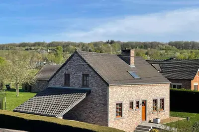 Image de Maison calme 5 chambres avec jardin et terrasse