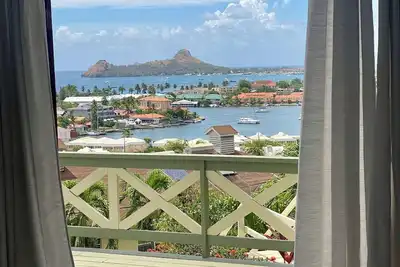 Image de Panoramic views - Private Pool, Sleeps 2-6, 2 Br, 4 Bdr, 5 mins walk  Rodney Bay