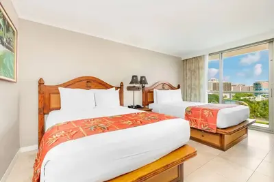 Image de Comfortable Stay! Outdoor Pool. Near Waikiki Beach – Ideal for Families