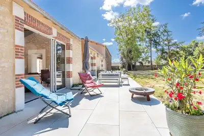 Image de Gîte 'La Longère Proche Du Puy Du Fou' avec Terrasse Privée, Jardin Commun et Wi-Fi