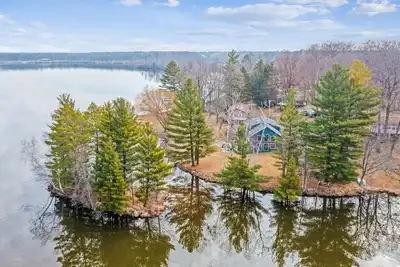 Image de Island Home On Knife Lake, Mora, Mn