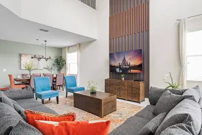 Image de Disney! Private Pool, Hot Tub, Game Room & Themed Bedrooms. Book Now! #Slr497