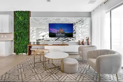 Image de Disney! Private Pool, Game Room & Themed Bedrooms. Book Now! #Sr309