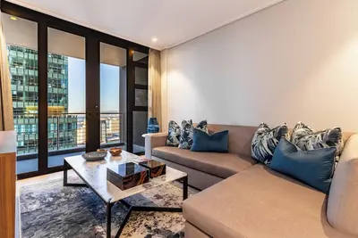 Image de Stunning Apartment with City Views