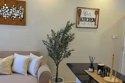 Image de Fefe's 2br Apartment with Swimming Pool