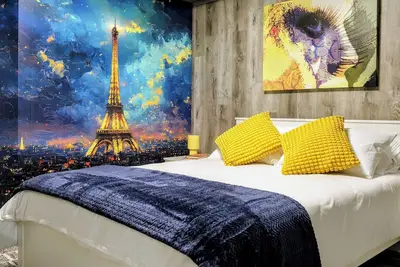 Image de Modern 2br Condo with secure parking and walking distance to Rogers Place