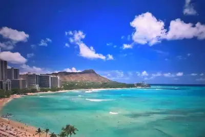 Image de 1-bedroom condo, connecting airport shuttle, Honolulu, fitness room, Wifi, Ac