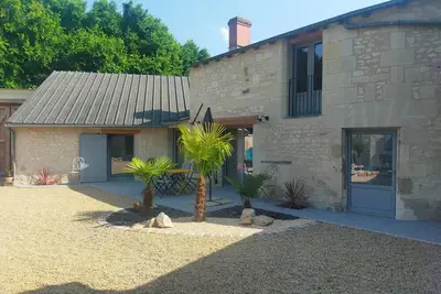 Image de GÎTE La Palmeraie\nA 10' de Saumur, du château, du Cadre Noir et de l'autoroute