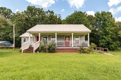 Image de 7 Mi to Ole Miss: Quiet Rural Retreat w/ Yard!