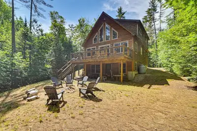 Image de 7 Mi to White Mountain Nf - Woodsy Bethel Cabin!