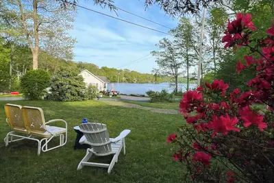 Image de Cozy 2-bed cottage with dynamic Lake Hayward view WiFi, Ac in Colchester