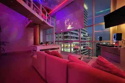 Image de Exclusive Duplex Penthouse with Private Jacuzzi