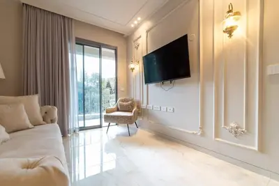 Image de Luxury Oasis in Jlm City Center!