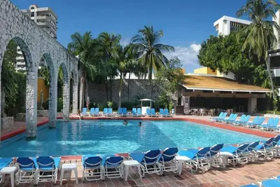 Image de Luxurious Studio Suite at El Cid Granada Hotel