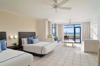 Image de El Cid Marina Beach Hotel | Studio Suite