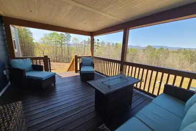 Image de Secluded Mountain View Retreat on 10 Private Acres