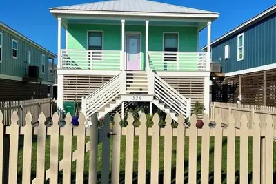 Image de Special Snowbird rates for March 2026! Beach View, Fenced in yard, 3 Br & 2 baths.