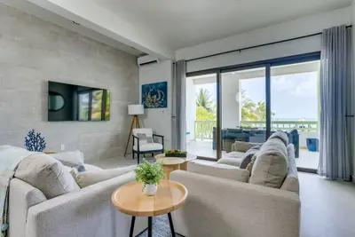 Image de Newly Built! 621 Sea Views Modern 3br/2ba, Sleeps 6