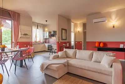 Image de Urban House - 301 by Houset