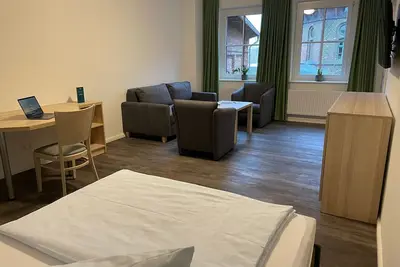 Image de Guest house vacation apartment - Guest house 109 - Lokschuppen Pasewalk- Guest houses with