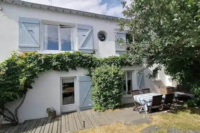 Image de Petite Maison de charme entre mer et golfe